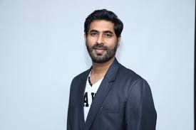 Dr Anand Kumar S